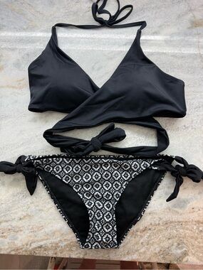 Black Wrap Bikini Set with Patterned Bottoms